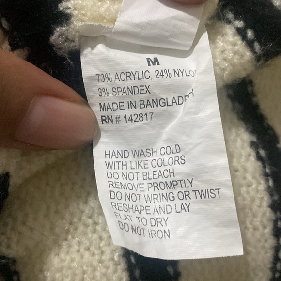 Crewneck Pullover Sweater - Picture 7 of 12